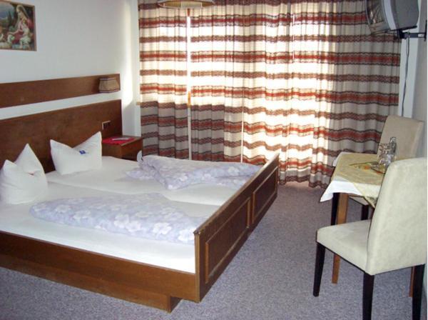 Hotel Sonnhof Wiesing Ruang foto